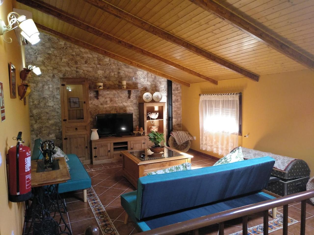 Casa Rural La Santiaga Arroyo de la Luz ภายนอก รูปภาพ